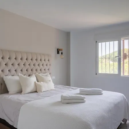 Stunning Penthouse Close To Cabopino Appartement *
