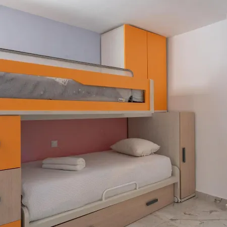 Stunning Penthouse Close To Cabopino *